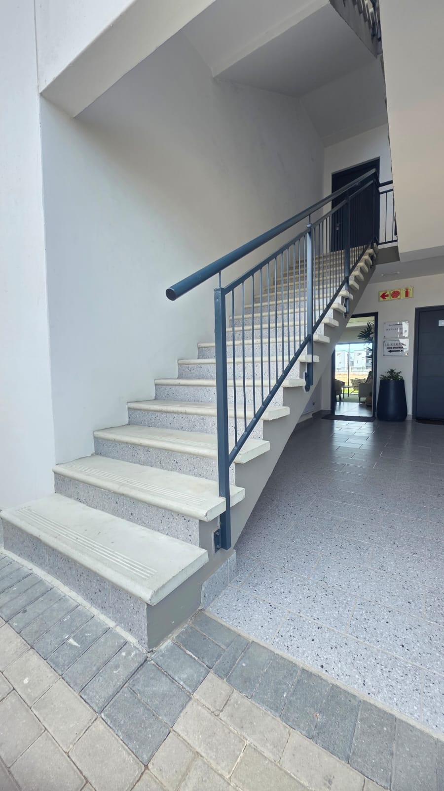 To Let 3 Bedroom Property for Rent in Sandown Western Cape